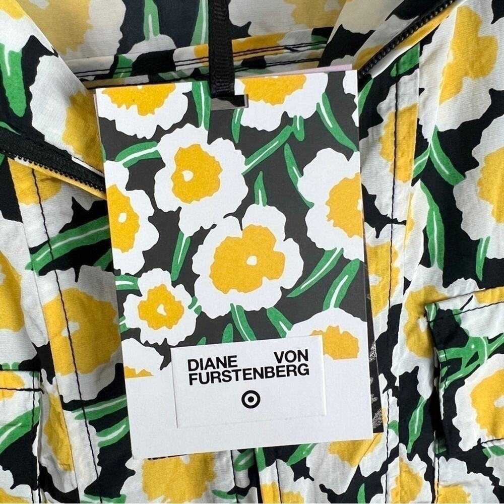 DVF Packable Yellow Poppy NWT Hooded Vest XXL Floral Short Sleeve Hood Dopamine - Picture 14 of 16